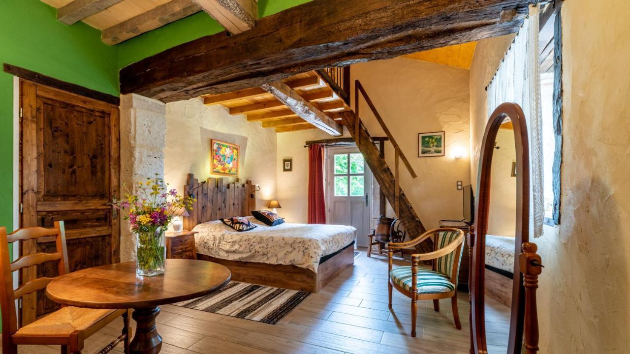 La Maison De Yuka Plieux Luaran gambar