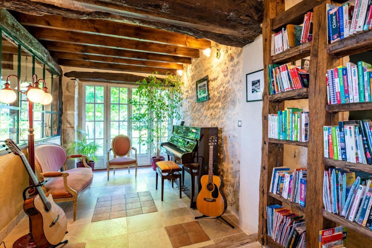 La Maison De Yuka Plieux Luaran gambar