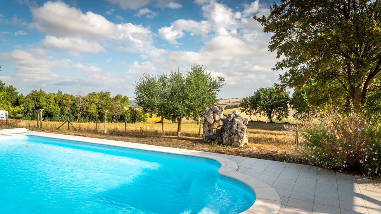 La Maison De Yuka Plieux Luaran gambar