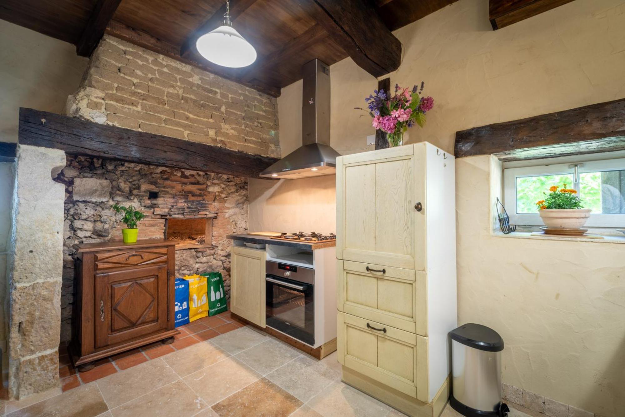 La Maison De Yuka Plieux Luaran gambar